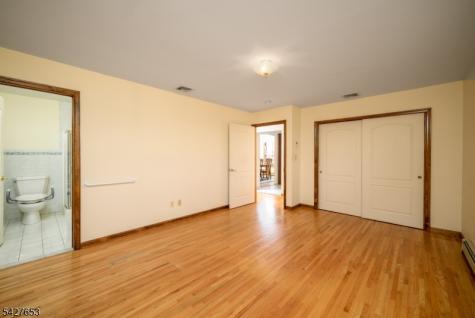 147 11TH Street Wood-ridge NJ 07075