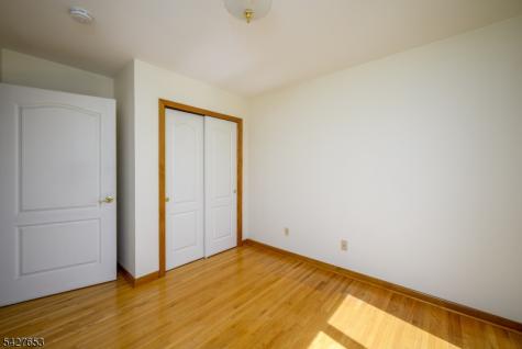147 11TH Street Wood-ridge NJ 07075