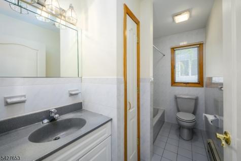 147 11TH Street Wood-ridge NJ 07075