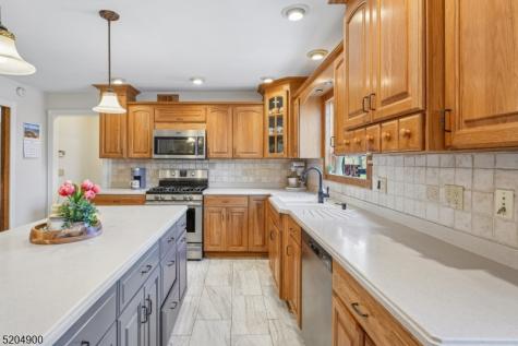 31 Branko Road Berkeley Heights NJ 07922