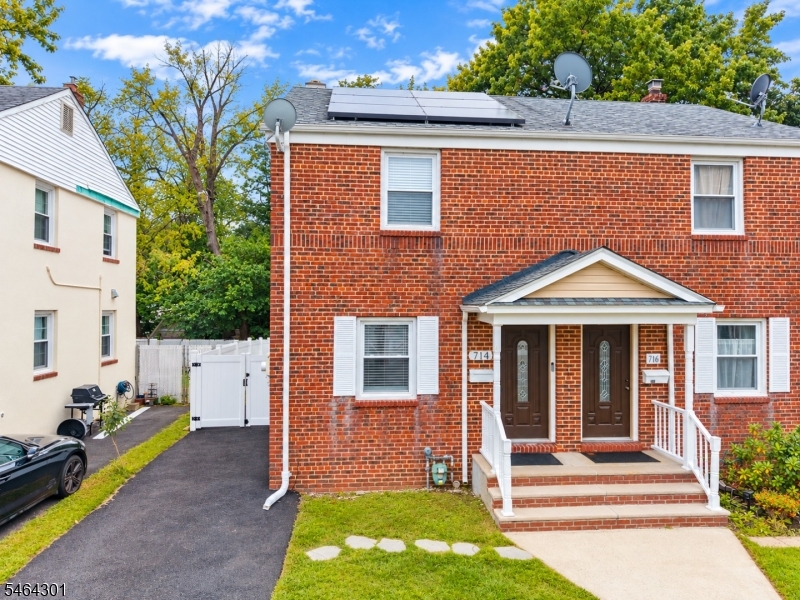 714 W Scott Avenue Rahway NJ 07065