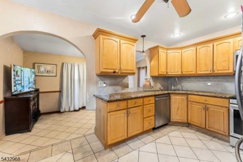 339 Oakwood Avenue Kenilworth NJ 07033