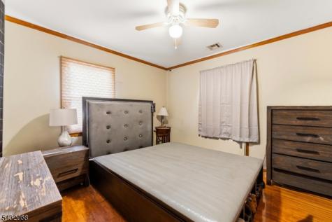 339 Oakwood Avenue Kenilworth NJ 07033