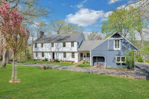 94 Brook Drive Watchung NJ 07069