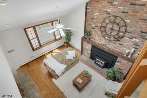 94 Brook Drive Watchung NJ 07069