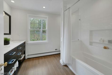 94 Brook Drive Watchung NJ 07069