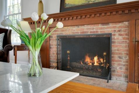 94 Brook Drive Watchung NJ 07069