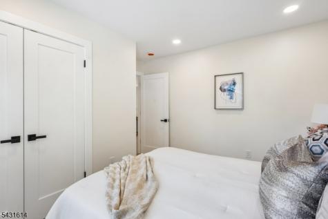 10 Rose Street Edison NJ 08817