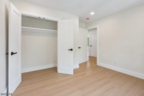 10 Rose Street Edison NJ 08817