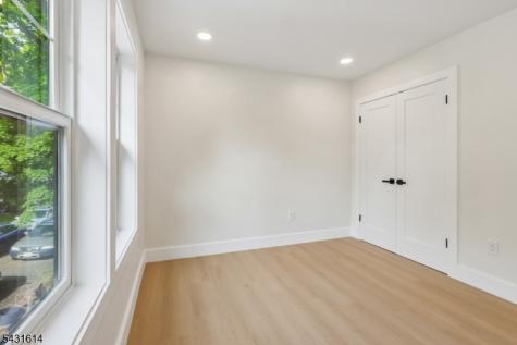 10 Rose Street Edison NJ 08817