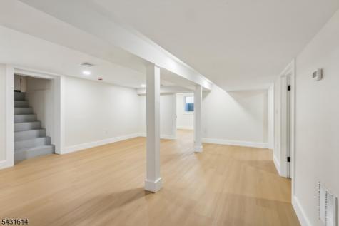 10 Rose Street Edison NJ 08817