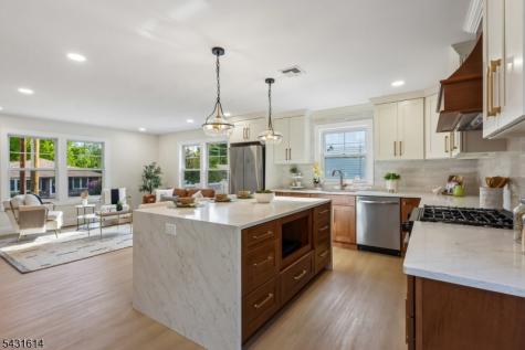 10 Rose Street Edison NJ 08817