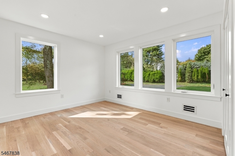 1620 Raritan Road Scotch Plains NJ 07076