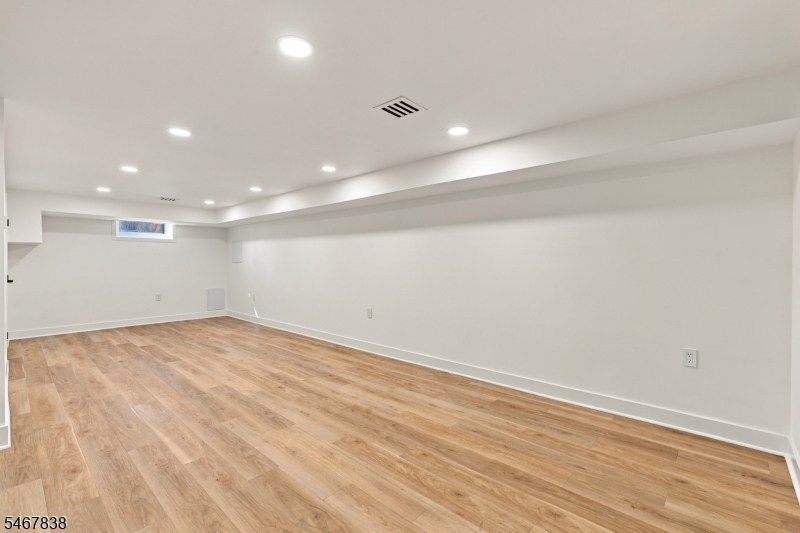 1620 Raritan Road Scotch Plains NJ 07076