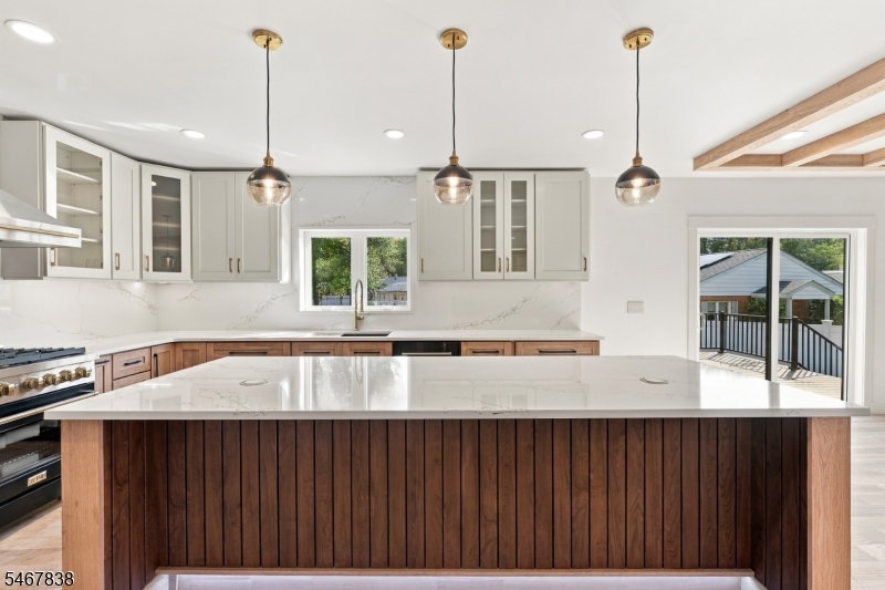 1620 Raritan Road Scotch Plains NJ 07076