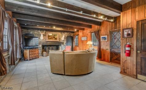 259 County Road 519 Kingwood NJ 08559