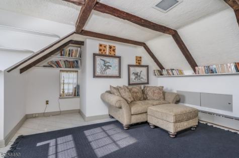 259 County Road 519 Kingwood NJ 08559