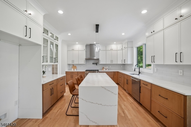 29 Spier Drive Livingston NJ 07039