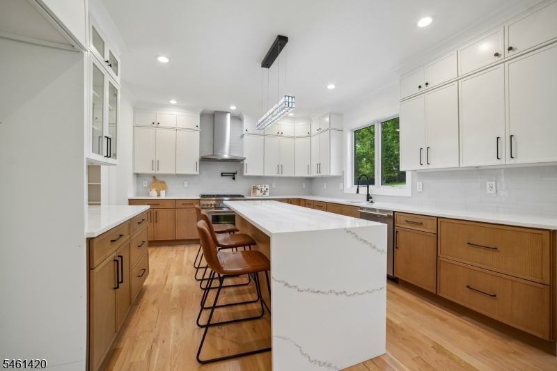 29 Spier Drive Livingston NJ 07039