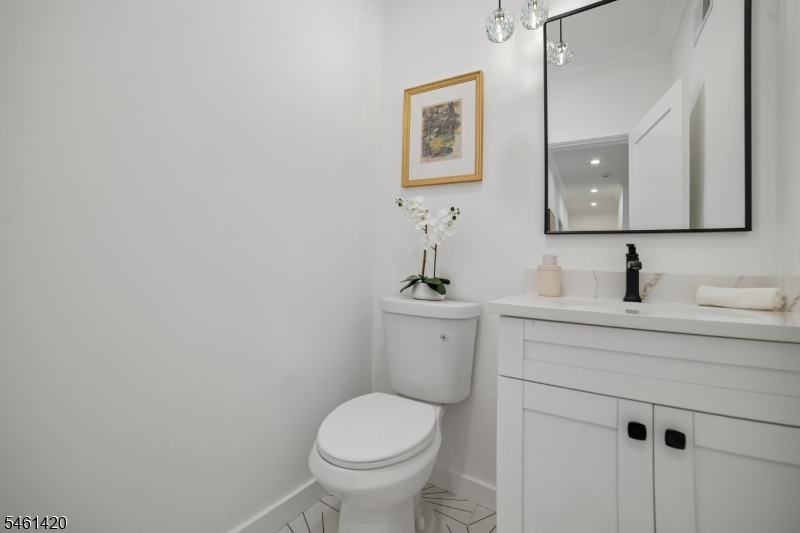 29 Spier Drive Livingston NJ 07039