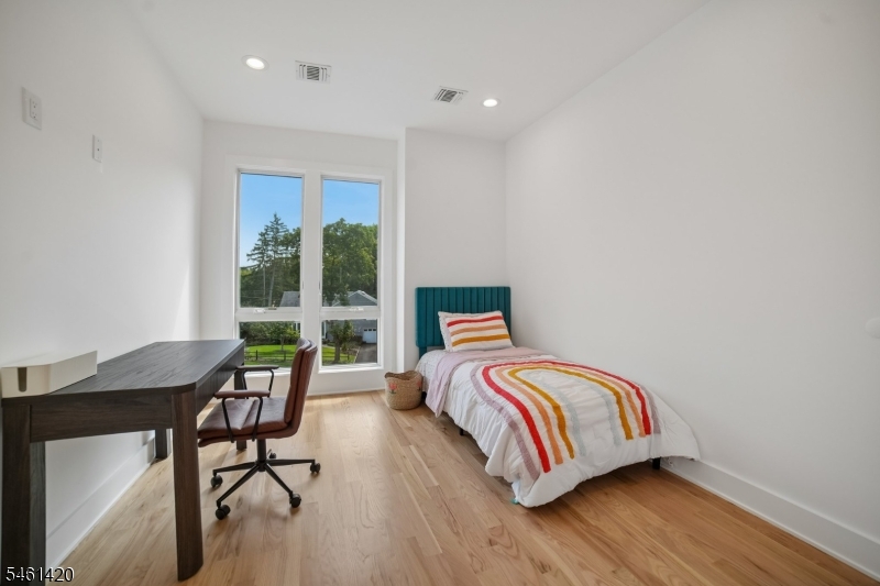 29 Spier Drive Livingston NJ 07039