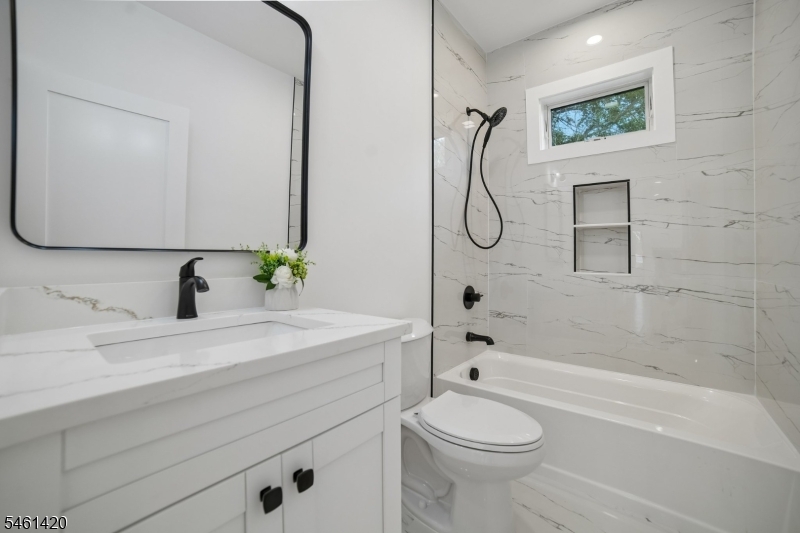 29 Spier Drive Livingston NJ 07039