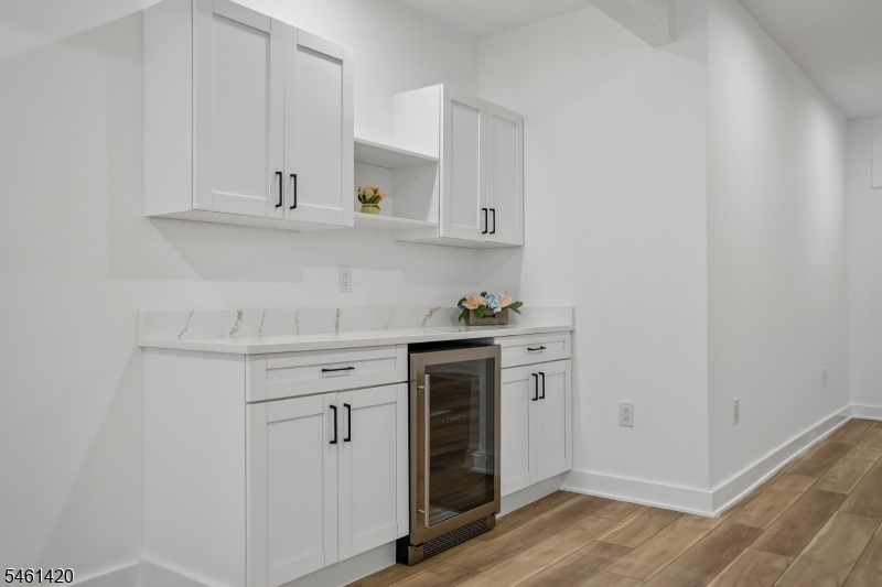 29 Spier Drive Livingston NJ 07039