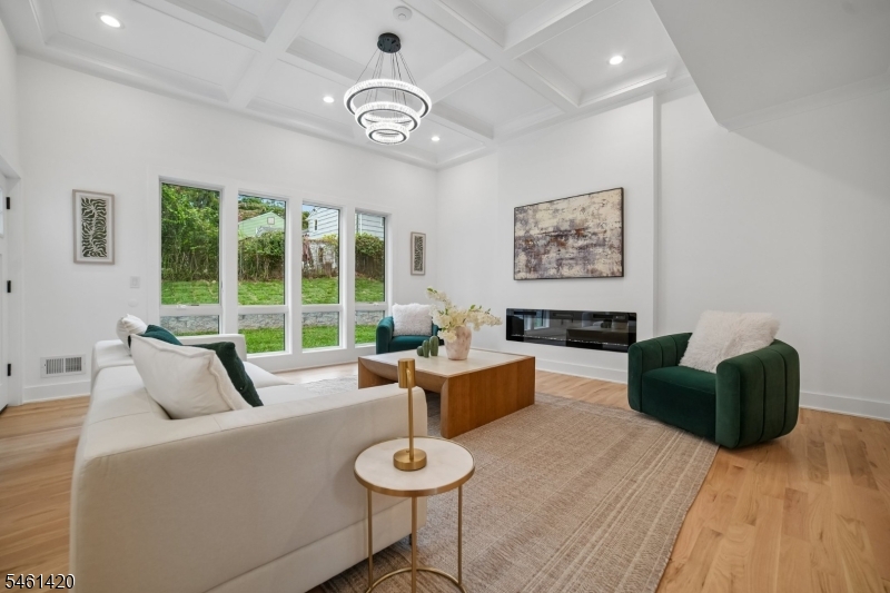 29 Spier Drive Livingston NJ 07039