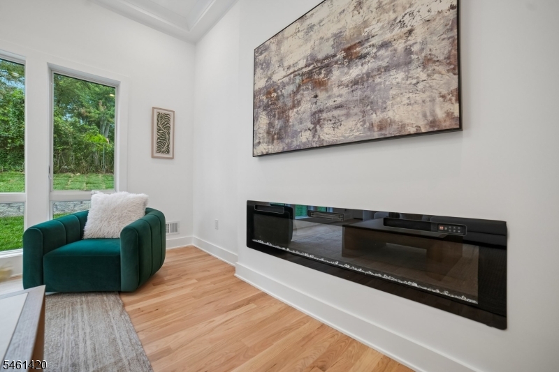 29 Spier Drive Livingston NJ 07039