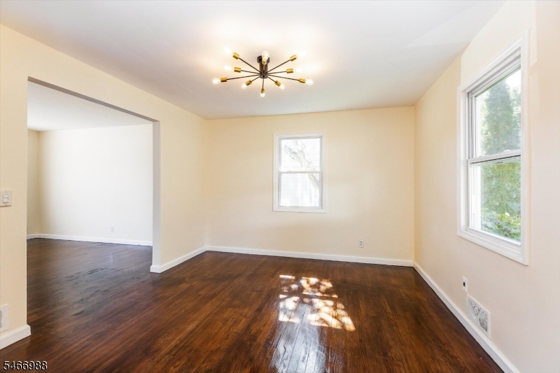 246 Grove Street Montclair NJ 07042