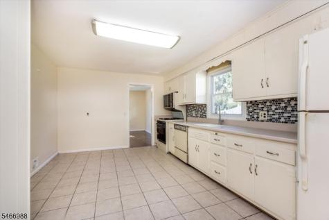 246 Grove Street Montclair NJ 07042