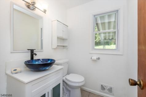 246 Grove Street Montclair NJ 07042