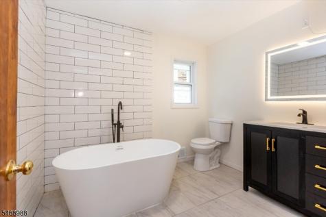 246 Grove Street Montclair NJ 07042