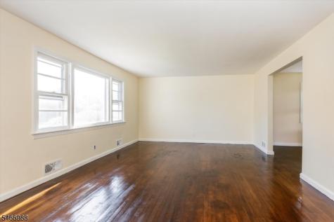 246 Grove Street Montclair NJ 07042