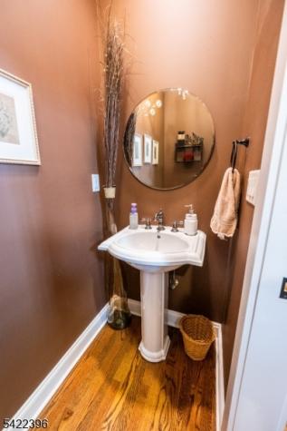 44 Forest Terrace Wayne NJ 07470