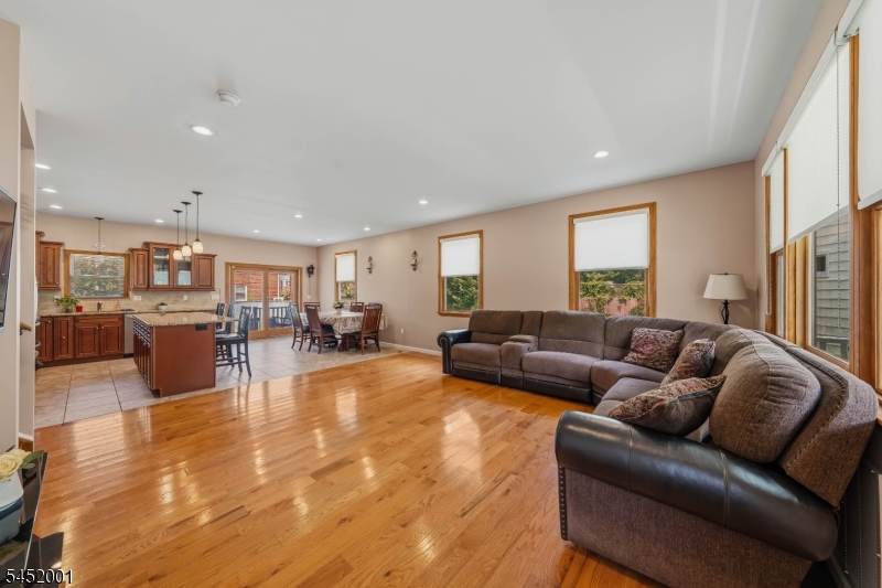 2416 Hulick Place Rahway NJ 07065