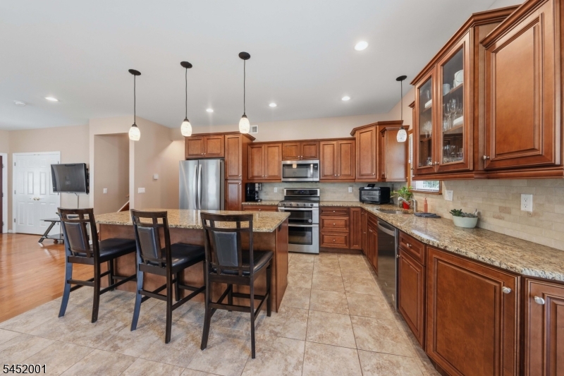 2416 Hulick Place Rahway NJ 07065