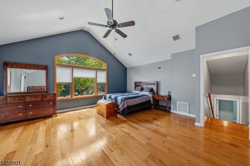 2416 Hulick Place Rahway NJ 07065