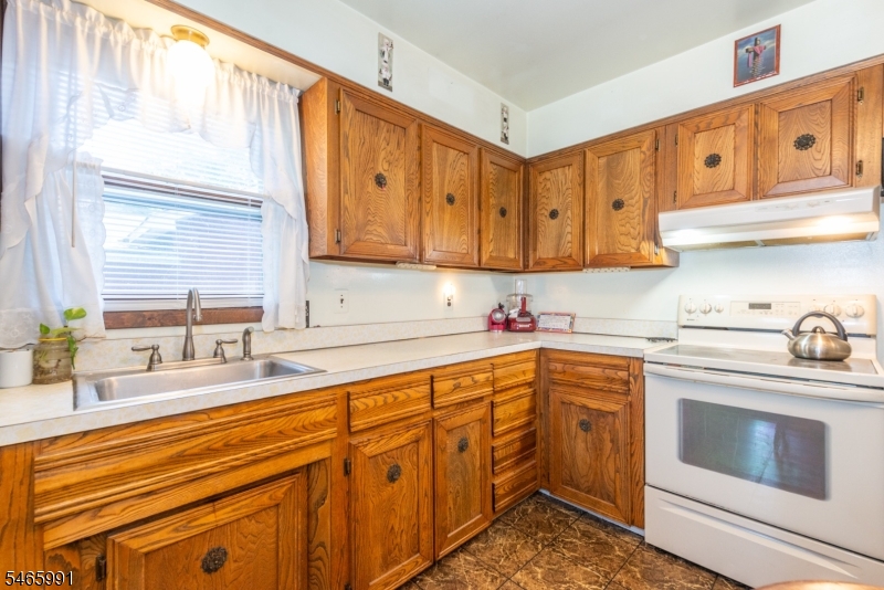 62 Wildwood Shores Drive Hopatcong NJ 07843