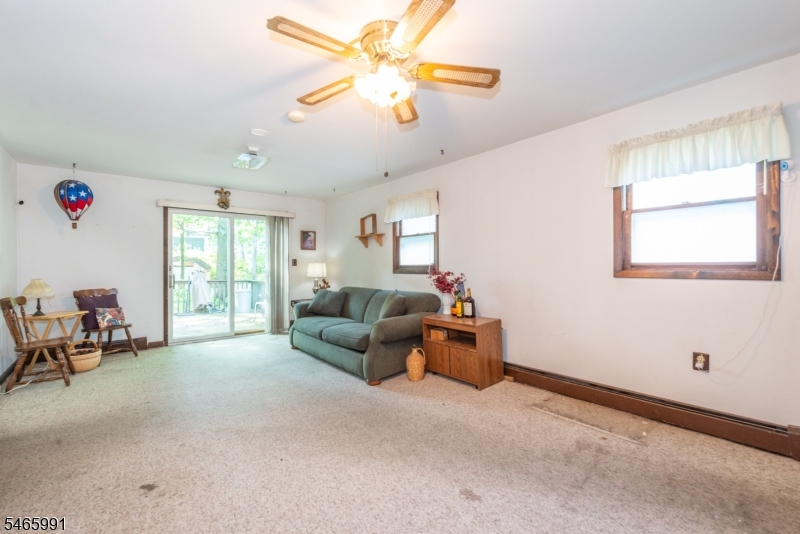 62 Wildwood Shores Drive Hopatcong NJ 07843