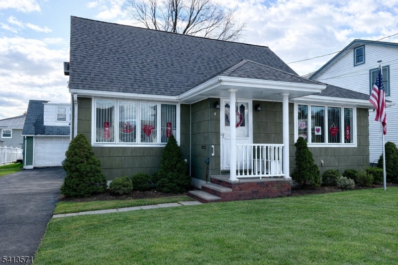 6 Patton Street Lodi NJ 07644