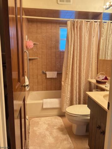 6 Patton Street Lodi NJ 07644