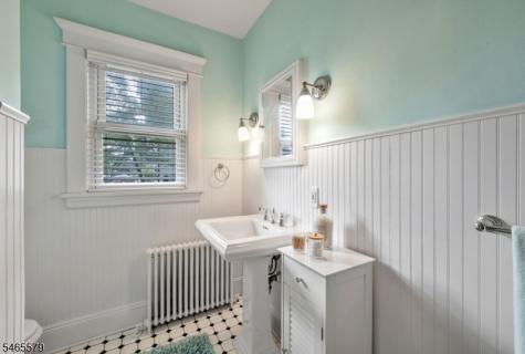 365 Walthery Avenue Ridgewood Village NJ 07450