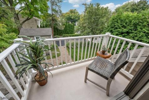 365 Walthery Avenue Ridgewood Village NJ 07450