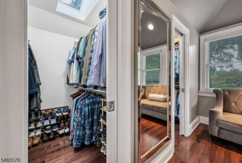 365 Walthery Avenue Ridgewood Village NJ 07450