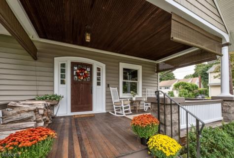365 Walthery Avenue Ridgewood Village NJ 07450