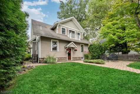 365 Walthery Avenue Ridgewood Village NJ 07450