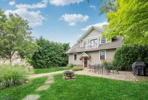 365 Walthery Avenue Ridgewood Village NJ 07450