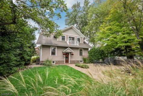 365 Walthery Avenue Ridgewood Village NJ 07450