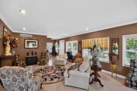 218 Maxwell Avenue Hightstown NJ 08520